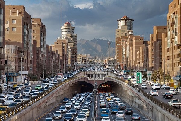 ترافیک پرحجم و سنگین صبحگاهی در بزرگراه‌های پایتخت