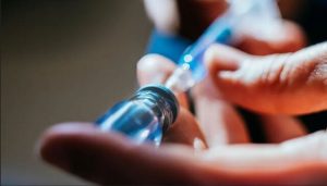 مقامات بهداشتی آمریکا واکسن بزنید و اطلاعات نادرست انتشار ندهید