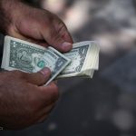 حمایت از دهک‌های پایین شرط موفقیت تک‌نرخی شدن ارز